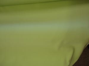 Vaaleanvihreä polyesteri/ lycra kangas